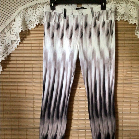 J Brand super-skinny indigo/white jeans - Picture 3 of 16